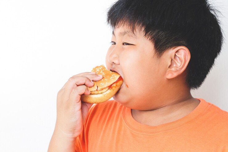 Dampak dan Penanganan Binge Eating Disorder Pada Anak